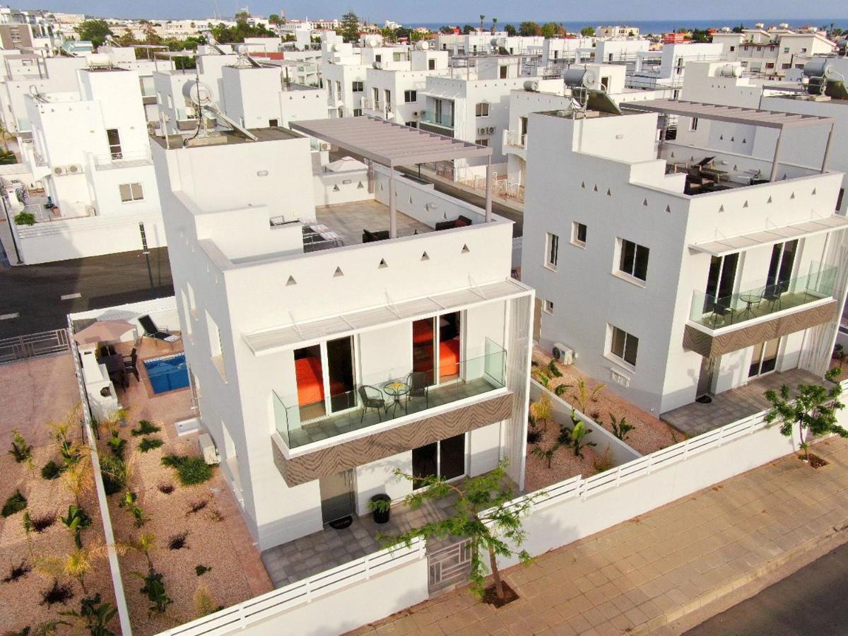 Nissini Villas 2 ไอยานาปา ภายนอก รูปภาพ